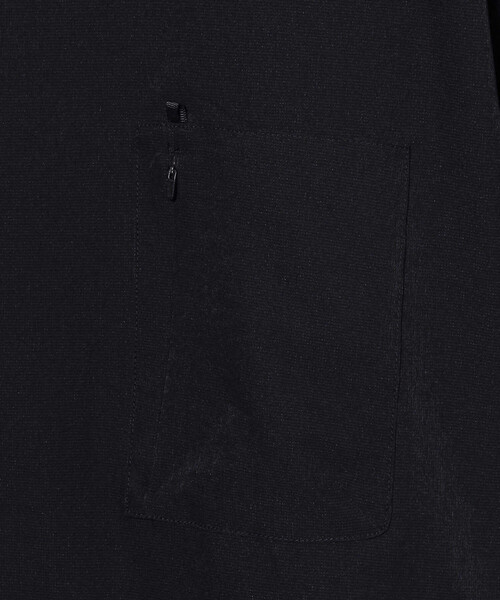 NANGA(ナンガ)の「NANGA/ナンガ DotAir COMFY TEE 吸汗速乾性 クルーネックTシャツ(Tシャツ/カットソー・メンズ・ブラック・SMALL/MEDIUM/LARGE/X-LARGE)」の4枚目の写真