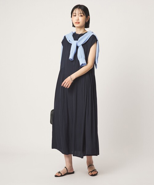 green label relaxing(グリーンレーベルリラクシング)の「サテン ギャザー フレンチスリーブ ワンピース(ワンピース・レディース・ネイビー/オレンジ/その他1・FREE)」の5枚目の写真