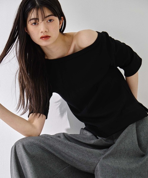 STUDIOUS(ステュディオス)の「【STUDIOUS/ステュディオス】Luxury Cotton Boat Neck Tee/ラグジュアリーコットンボートネックT(Tシャツ/カットソー・レディース・ホワイト/ブラック/ネイビー/レッド・FREE)」の3枚目の写真
