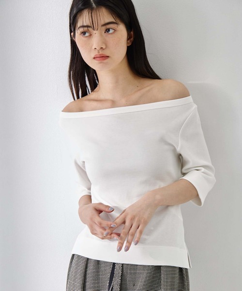 STUDIOUS(ステュディオス)の「【STUDIOUS/ステュディオス】Luxury Cotton Boat Neck Tee/ラグジュアリーコットンボートネックT(Tシャツ/カットソー・レディース・ホワイト/ブラック/ネイビー/レッド・FREE)」の18枚目の写真