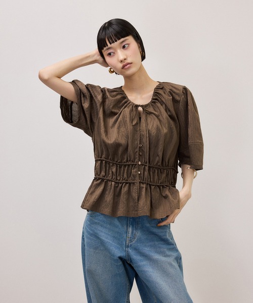 ADAM ET ROPE'（アダムエロペ）の「ウエストギャザーリボンブラウス（シャツ/ブラウス・レディース・ホワイト系その他3/ブラウン系その他2/サックスブルー・FREE）」の8枚目の写真