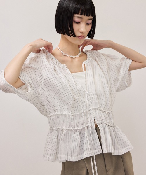 ADAM ET ROPE'（アダムエロペ）の「ウエストギャザーリボンブラウス（シャツ/ブラウス・レディース・ホワイト系その他3/ブラウン系その他2/サックスブルー・FREE）」の16枚目の写真