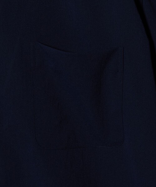 UNITED ARROWS（ユナイテッドアローズ）の「ショートスリーブ レギュラーカーラーシャツ UA COZY ヨコストレッチ 撥水（シャツ/ブラウス・メンズ・ホワイト/ライトグレー/ネイビー・S/M/XL/L）」の21枚目の写真