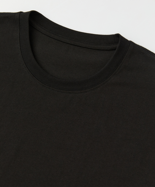 RAIMENT（レイメント）の「ビッグレタリングロゴ半袖Tシャツ_ブラック（Tシャツ/カットソー・メンズ・その他・SMALL/MEDIUM/LARGE）」の5枚目の写真