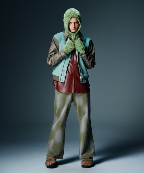 glamb（グラム）の「Fur Arm Cover & Hood Set / ファーアームカバー＆フードセット（アームカバー・メンズ・ブラック/グリーン・FREE）」の6枚目の写真