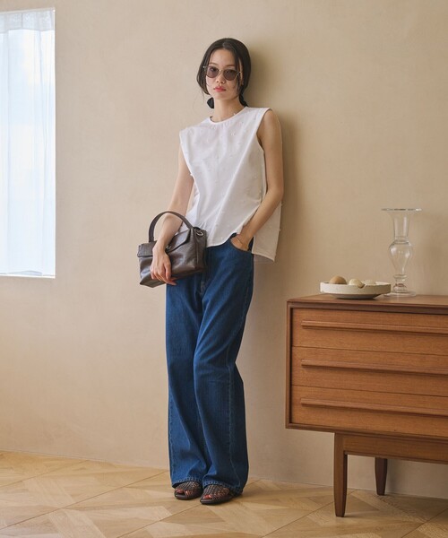 BEAUTY&YOUTH UNITED ARROWS(ビューティーアンドユースユナイテッドアローズ)の「ヒネリ ワンハンドル 2WAY ショルダーバッグ(ショルダーバッグ・レディース・ワインレッド/ブラック/ダークブラウン・FREE)」の10枚目の写真