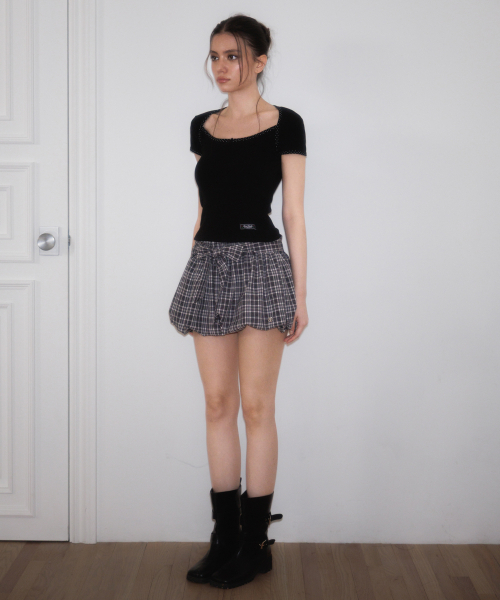 ROSEFRANTZ（ロゼフランツ）の「Tiny Dot Trim T-shirt [Black]（Tシャツ/カットソー・レディース・ブラック・OS）」の3枚目の写真