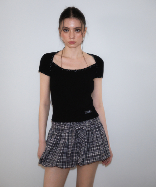ROSEFRANTZ（ロゼフランツ）の「Tiny Dot Trim T-shirt [Black]（Tシャツ/カットソー・レディース・ブラック・OS）」の4枚目の写真