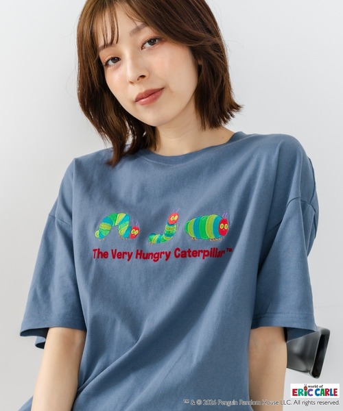 JEANS MATE(ジーンズメイト)の「【はらぺこあおむし/The Very Hungry Caterpillar】【コットン100%のしっかりした生地 ドロップショルダー】オリジナルデザイン 刺繍Tシャツ エリック・カール 絵本 キャラクター グッズ ユニセックス(Tシャツ/カットソー・メンズ・ホワイト系その他/ホワイト系その他3/ブラック系その他2/ブラック系その他3/ブルー系その他/ベージュ系その他2・MEDIUM/LARGE/SMALL)」の18枚目の写真