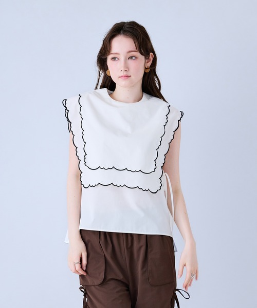 Audie a Muses(オーディアミューズ)の「スカラップ刺繍ダブルカラーブラウス(シャツ/ブラウス・レディース・ブラック/オフホワイト・38/42)」の9枚目の写真