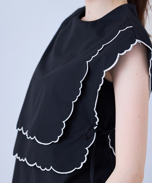 Audie a Muses(オーディアミューズ)の「スカラップ刺繍ダブルカラーブラウス(シャツ/ブラウス・レディース・ブラック/オフホワイト・38/42)」の22枚目の写真