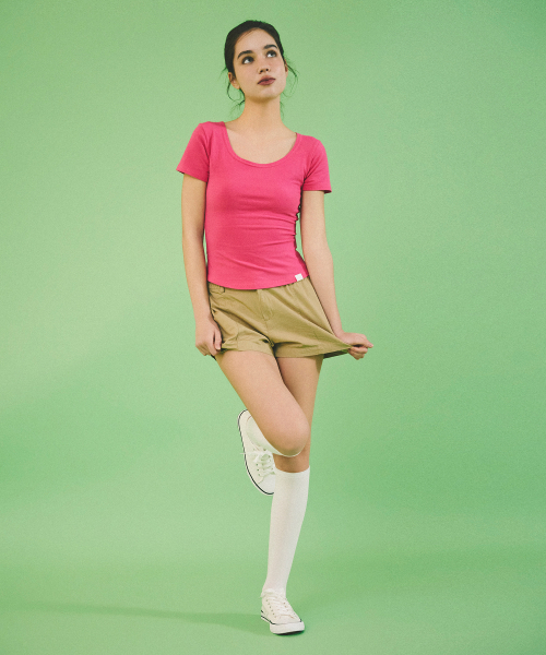 A.R.U（エイアールユー）の「COTTON WASHING LOW PANTS（その他パンツ・レディース・ネイビー/カーキ/Beige・SMALL/MEDIUM）」の6枚目の写真