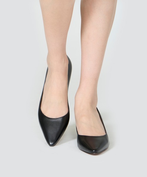 PELLICO（ペリーコ）の「NEBI パンプス 3.5cm BLACK（パンプス・レディース・ブラック・35.5/35/38/37.5/36.5/36）」の8枚目の写真