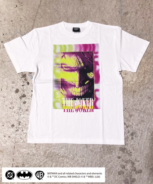 StPT(エスティーピーティー)の「【BATMAN/バットマン】THE JOKER ジョーカー ピグメントTシャツ グラフィックプリント ヴィンテージ加工 半袖 ユニセックス(Tシャツ/カットソー・メンズ・ホワイト/ブラック・X-LARGE/SMALL/MEDIUM/LARGE)」の2枚目の写真