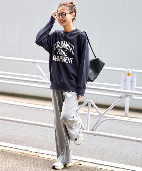 JOURNAL STANDARD relume(ジャーナルスタンダード レリューム)の「《WEB限定追加》ST.ALBANSロゴスウェット(スウェット・レディース・ネイビー/グレー・FREE)」の19枚目の写真