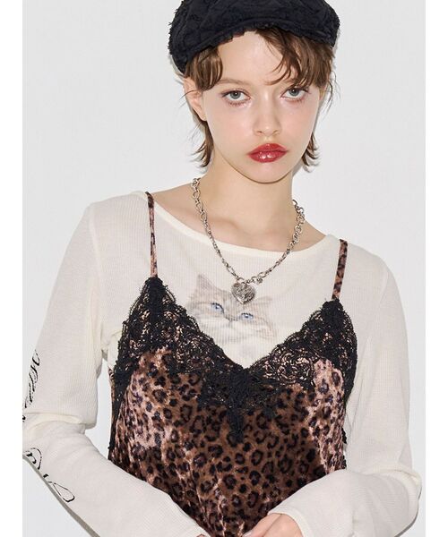jouetie(ジュエティ)の「キャットロゴワッフルロンT(Tシャツ/カットソー・レディース・アイボリー/ブラック/ピンク・FREE)」の7枚目の写真