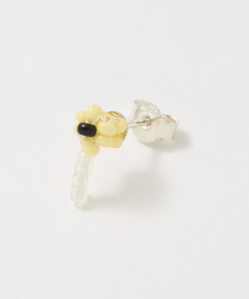 Steven Alan(スティーブンアラン)の「<Pura Utz>YELLOW FLOWER EAR STICK/シングルピアス(ピアス(片耳用)・レディース・イエロー・FREE)」の2枚目の写真