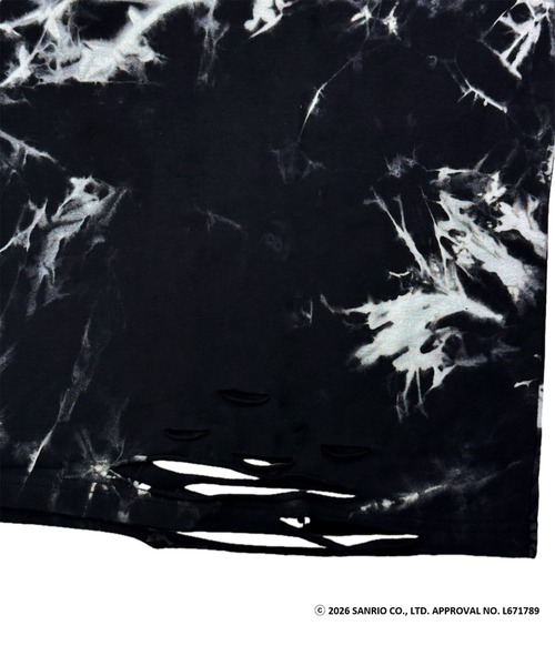 1111clothing(ワンフォークロージング)の「【PSYCHO NATION × KUROMI】バタフライストーンTEE(726811) / クロミちゃん Tシャツ(Tシャツ/カットソー・レディース・ホワイト/ブラック系/ブラック・44)」の17枚目の写真