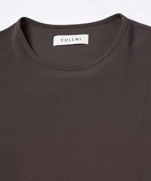 CULLNI(クルニ)の「Triacetate Airy Cloth Wrap Long Sleeve Pullover(Tシャツ/カットソー・メンズ・オフホワイト/ネイビー/ブラウン/ブラック・2/1/0)」の10枚目の写真