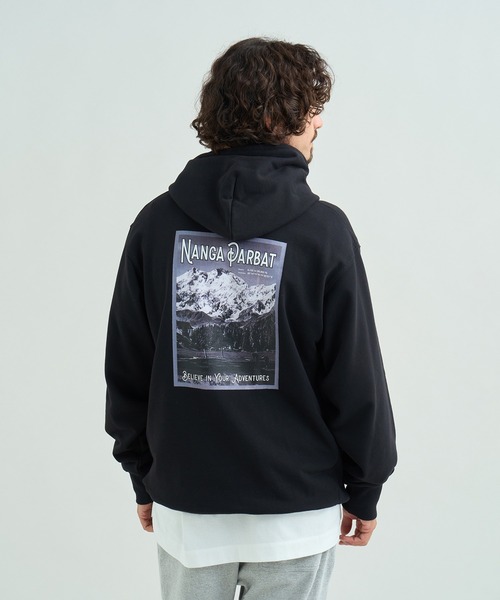 NANGA(ナンガ)の「ECOHYBRID NP MAG SWEAT HOODIE/エコハイブリッド NP MAG スウェットフーディー(パーカー・メンズ・ブラック系その他/オートミール/ライトグレー・M/S/L)」の1枚目の写真