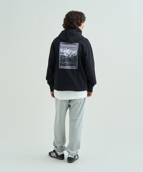 NANGA(ナンガ)の「ECOHYBRID NP MAG SWEAT HOODIE/エコハイブリッド NP MAG スウェットフーディー(パーカー・メンズ・ブラック系その他/オートミール/ライトグレー・M/S/L)」の21枚目の写真
