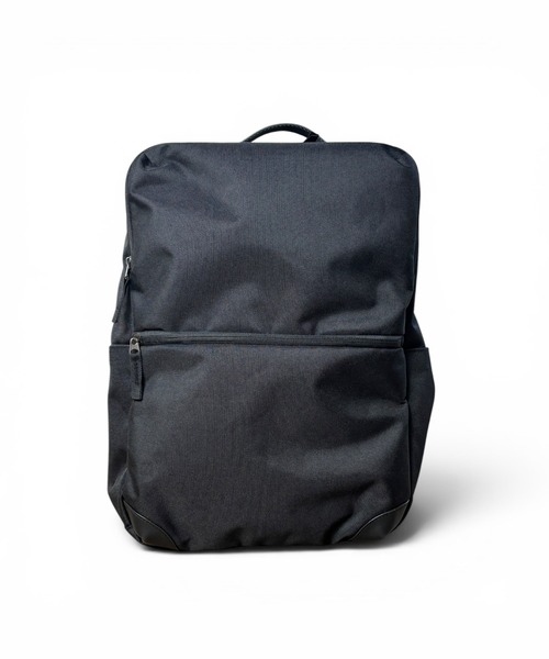CHELSEA New York（チェルシーニューヨーク）の「ユニスクエアリュック_16L（バックパック/リュック・メンズ・ブラック×ブラック/ブラック系その他3/ホワイト系3/チャコールグレー・FREE）」の2枚目の写真
