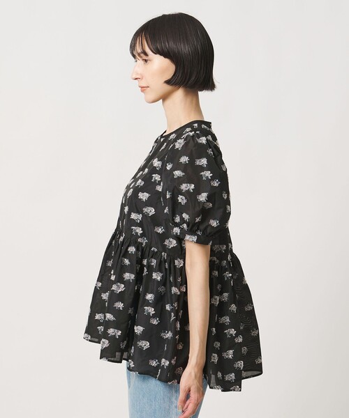 UNITED ARROWS(ユナイテッドアローズ)の「ブーケ カットジャガード ブラウス(シャツ/ブラウス・レディース・ネイビー/ブラック/その他1・FREE)」の14枚目の写真