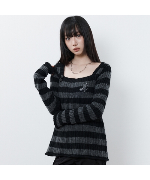 LUVISTRUE(ラヴイズトゥルー)の「RL SQUARE NECK KNIT(BLACK)(ニット/セーター・レディース・その他・FREE)」の1枚目の写真