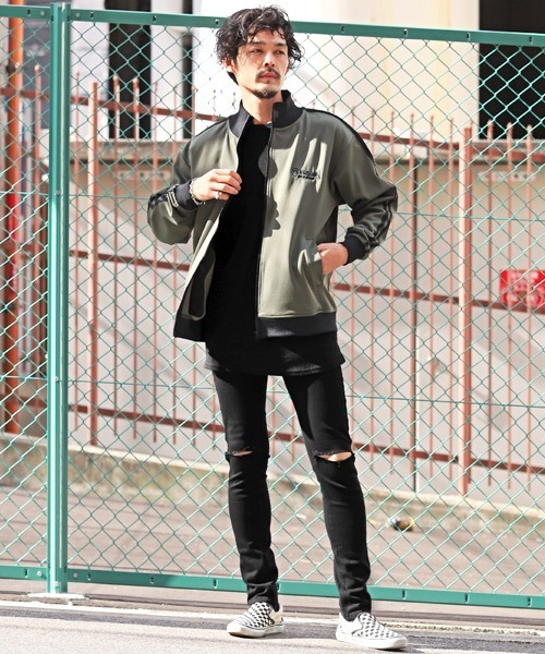 LUXSTYLE(ラグスタイル)の「スタッズダメージスキニーパンツ(デニムパンツ・メンズ・ブラック・S)」の15枚目の写真