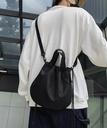 2WAY巾着ナイロンショルダーバッグ/ペットボトル収納可