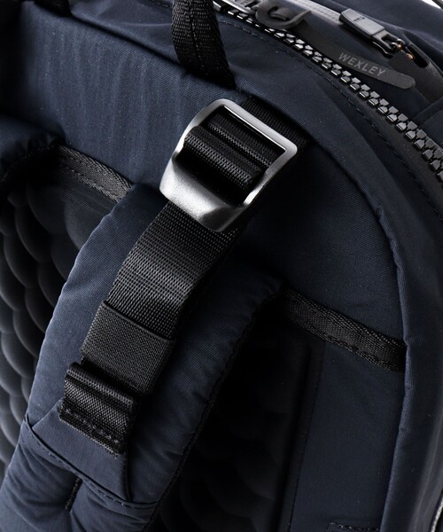 WEXLEY(ウェクスレイ)の「【WEXLEY/ウェクスレイ】HRD600 HAROLD CRINKLE NYLON BLACK(バックパック/リュック・メンズ・ブラック・FREE)」の13枚目の写真