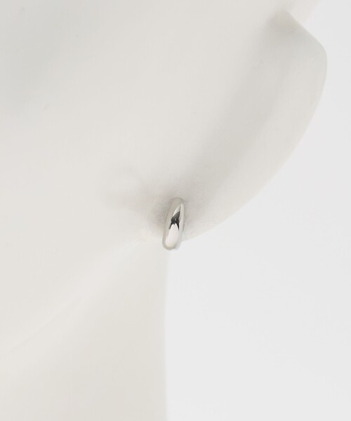 BEAUTY&YOUTH UNITED ARROWS(ビューティーアンドユースユナイテッドアローズ)の「316L オーバル ピアス 片耳用(ピアス(片耳用)・メンズ・ゴールド/シルバー・FREE)」の10枚目の写真