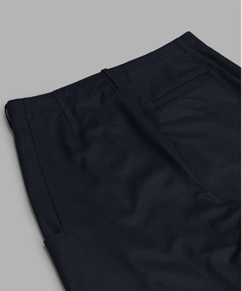 ENCOMING（インカミング）の「【ENCOMING】GERMETRY TROUSER（スラックス・メンズ・ダークネイビー・M）」の4枚目の写真