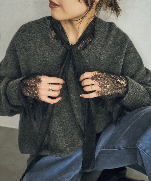 Spick & Span(スピックアンドスパン)の「《40周年 / 》40th ラッセルレースボウタイブラウス(シャツ/ブラウス・レディース・ブラック/ベージュ・FREE)」の3枚目の写真