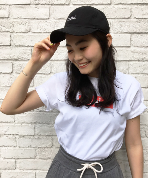X-girl（エックスガール）の「LOGO COTTON CAP キャップ/パステルカラー/デイリーユース/帽子/ロゴ/ギフト（キャップ・レディース・ピンク/ライトブルー/ライトインディゴブルー/ホワイト/ブラック・ONE SIZE）」の3枚目の写真