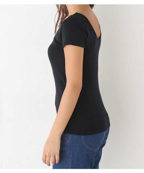 SLY（スライ）の「ランダムRIB COTTON T/SH（Tシャツ/カットソー・レディース・ブラック/グリーン系その他/ワインレッド/ホワイト・1/2）」の19枚目の写真