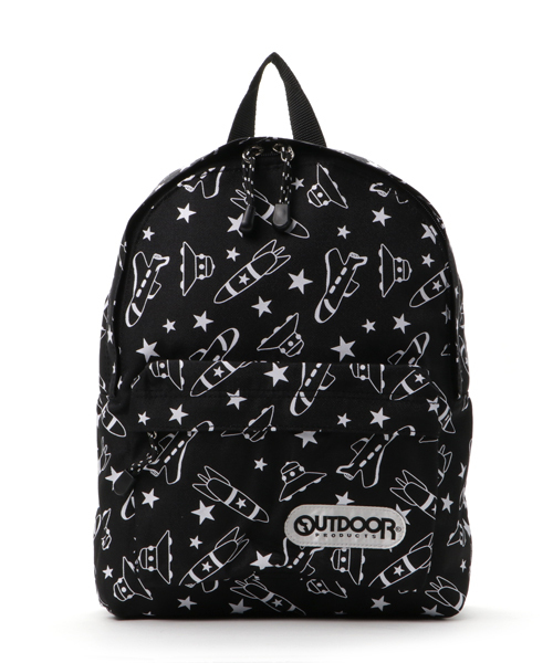 OUTDOOR PRODUCTS（アウトドアプロダクツ）の「KIDSチアフルデイパック（バックパック/リュック・キッズ・イエロー系その他/ピンク系その他/ライトピンク/ライトブルー/ブラック/ターコイズブルー/ブルー/グレー/ダークグリーン/イエロー/オレンジ/ライトグリーン/グリーン/ピンク/ネイビー/ライトイエロー/ブラック系その他/パープル/マスタード/サックスブルー/ブルー系その他/カリビアンブルー/オレンジ系その他/レモンイエロー/チャコールグレー/レッド系その他/ワイン/杢グレー/シルバー/グレイッシュブルー/ミント/ダークブルー/ホワイト/スカイブルー/ゴールド/ライトパープル/ラベンダー/インディゴブルー/その他2/その他3/レンガ/ライトグレー/レッド/キャメル・FREE）」の3枚目の写真