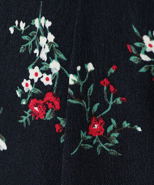 LBC(エルビーシー)の「花柄プリントイージーパンツ(その他パンツ・レディース・ネイビー/イエロー・M/L/MEDIUM/LARGE)」の9枚目の写真