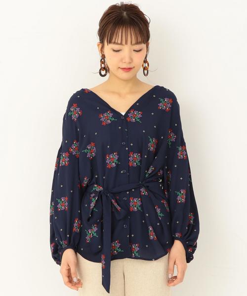 Another Edition(アナザーエディション)の「フラワークロスステッチ刺繍ブラウス ◆(シャツ/ブラウス・レディース・ナチュラル/ネイビー/イエロー・フリー)」の7枚目の写真