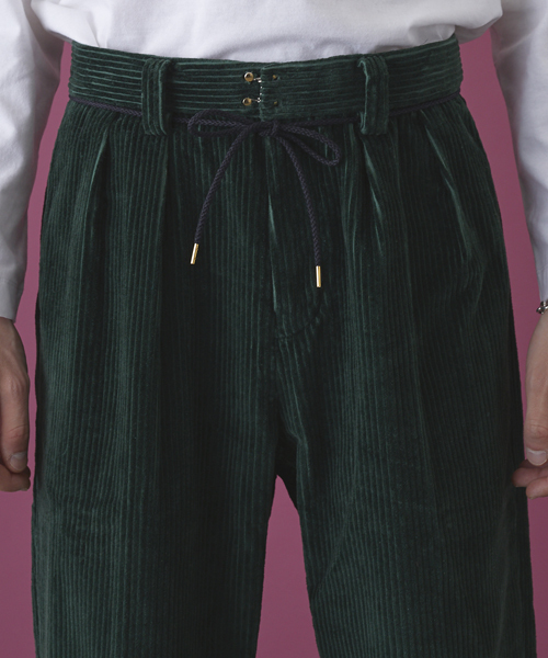 STUDIOUS（ステュディオス）の「コーデュロイ2タックワイドパンツ（その他パンツ・メンズ・グリーン/ブラウン・2/1）」の9枚目の写真
