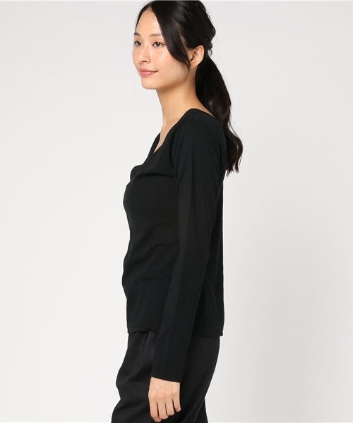 GeeRA（ジーラ）の「クロスデザイン２ＷＡＹトップス（Tシャツ/カットソー・レディース・ブラック/レッド/ブルーグリーン/ホワイト・LARGE/MEDIUM/X-LARGE）」の6枚目の写真