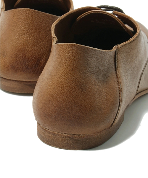 NANO universe(ナノユニバース)の「イタリア製2WAYプレーントゥ(その他シューズ・メンズ・ホワイト/キャメル・41/42/43)」の8枚目の写真