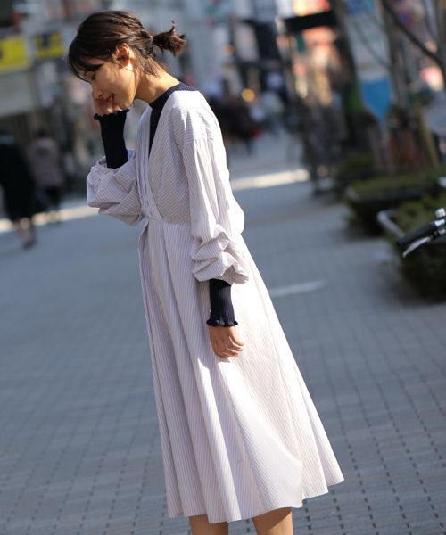 laboratory work（ラボラトリーワーク）の「カシュクールアレンジ袖ワンピース（ワンピース・レディース・ネイビー/グレー・MEDIUM）」の10枚目の写真