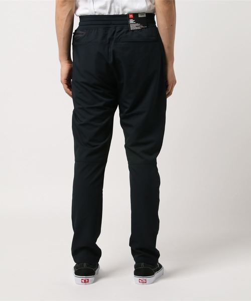 UNDER ARMOUR（アンダーアーマー）の「アンダーアーマー WG Woven Pant（スウェットパンツ・メンズ・グリーン/ブラック・L/LL/3L/S/M）」の4枚目の写真