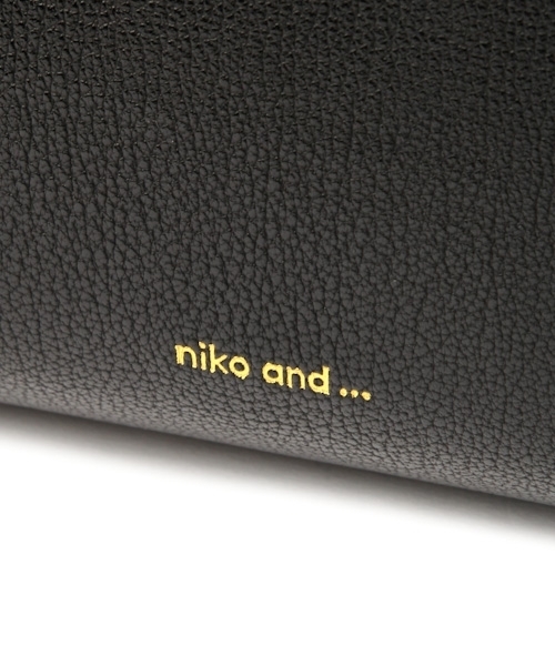 niko and...（ニコアンド）の「オリジナルスクエアお財布ショルダーバッグ（ショルダーバッグ・レディース・ブラック/ライトブルー/ピンク・FREE）」の14枚目の写真