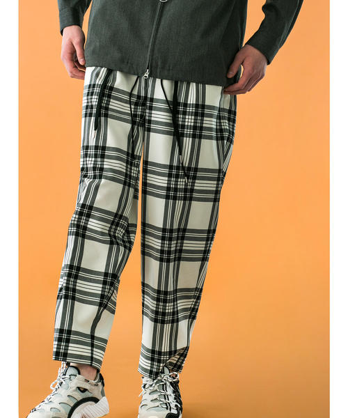 MONKEY TIME（モンキータイム）の「＜monkey time＞ TW WHITE TARTAN WIDE 1P EASY PANTS/イージーパンツ ◆（その他パンツ・メンズ・ホワイト・SMALL/LARGE/MEDIUM）」の2枚目の写真