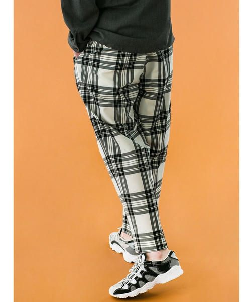 MONKEY TIME（モンキータイム）の「＜monkey time＞ TW WHITE TARTAN WIDE 1P EASY PANTS/イージーパンツ ◆（その他パンツ・メンズ・ホワイト・SMALL/LARGE/MEDIUM）」の4枚目の写真