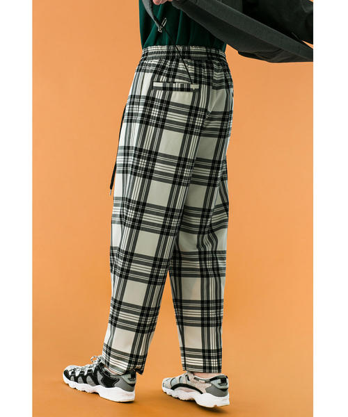 MONKEY TIME（モンキータイム）の「＜monkey time＞ TW WHITE TARTAN WIDE 1P EASY PANTS/イージーパンツ ◆（その他パンツ・メンズ・ホワイト・SMALL/LARGE/MEDIUM）」の5枚目の写真
