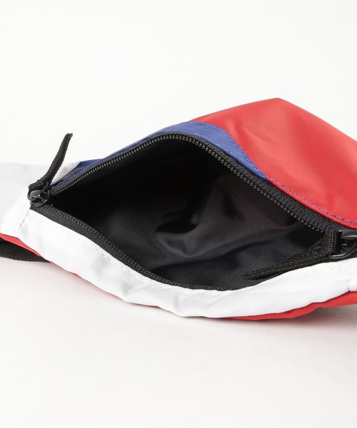 NANO universe（ナノユニバース）の「：ミニポーチ（ボディバッグ/ウエストポーチ・メンズ・その他1/その他2/ブラック・FREE）」の4枚目の写真