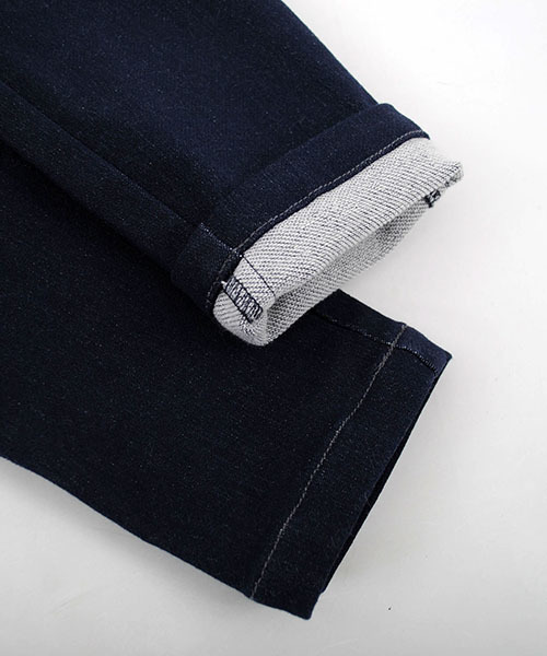 BeBe（ベベ）の「BeBe/ジョグデニムテーパードパンツ（デニムパンツ・キッズ・ネイビー/グレー・90/100/110/120/130/140/150）」の12枚目の写真